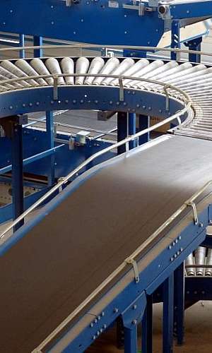 Esteira para movimentação de carga Esteira para movimentação de carga